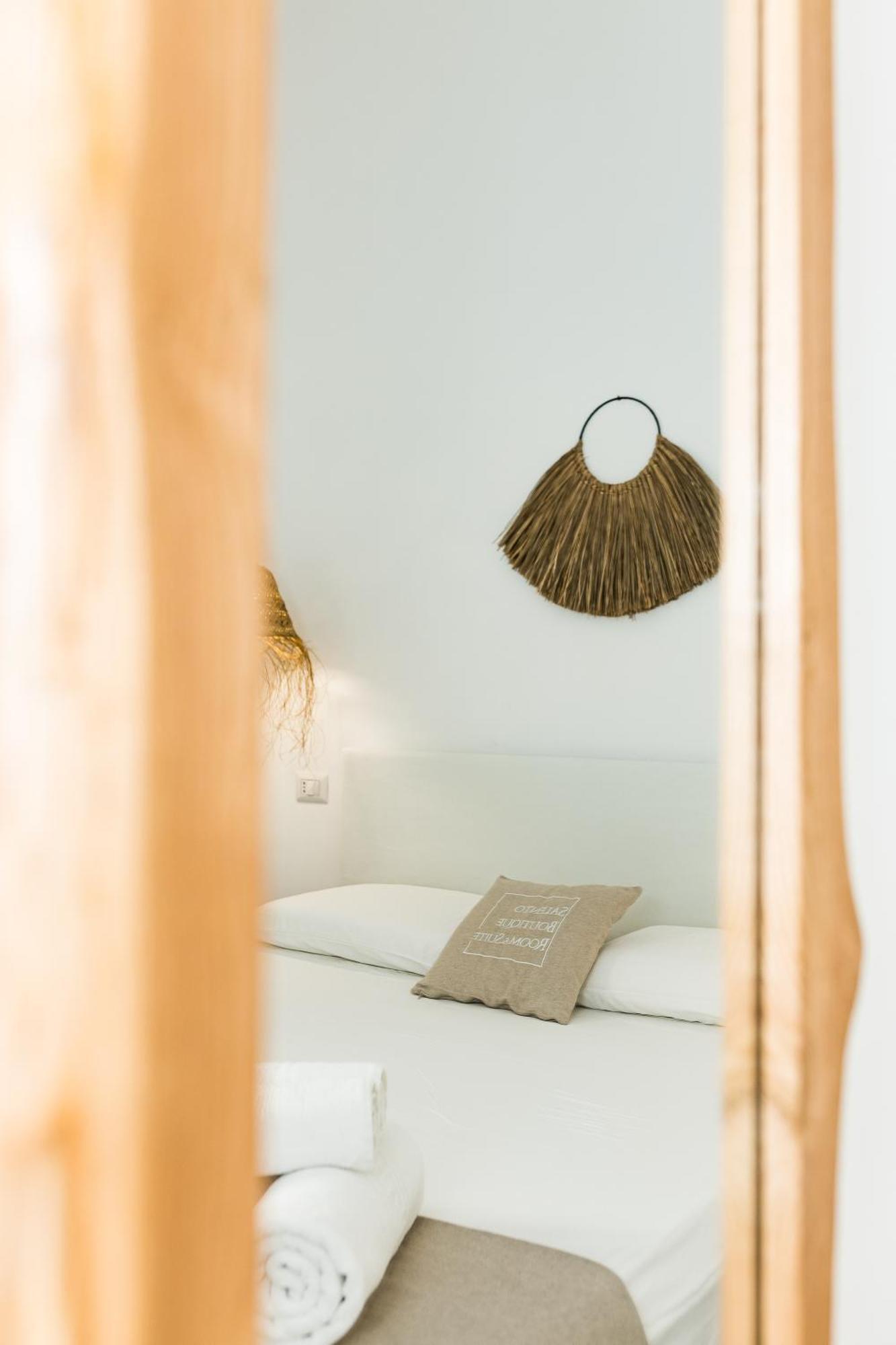 Salento Boutique Suite Sant Isidoro  Quarto foto